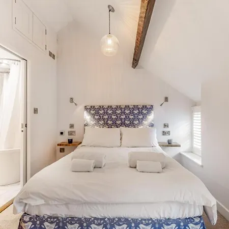 1 Bed In Whitby Oc-e29968